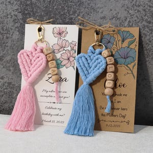 à question de demoiselle d'honneur avec porte-clés en macramé | Questions à la marraine | Carte de voeux| Carte-cadeau personnalisée | Cadeaux pour elle