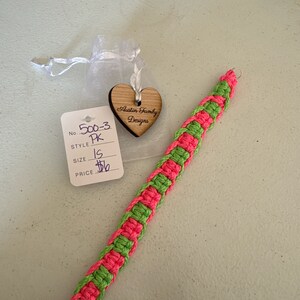Paracord keychain
