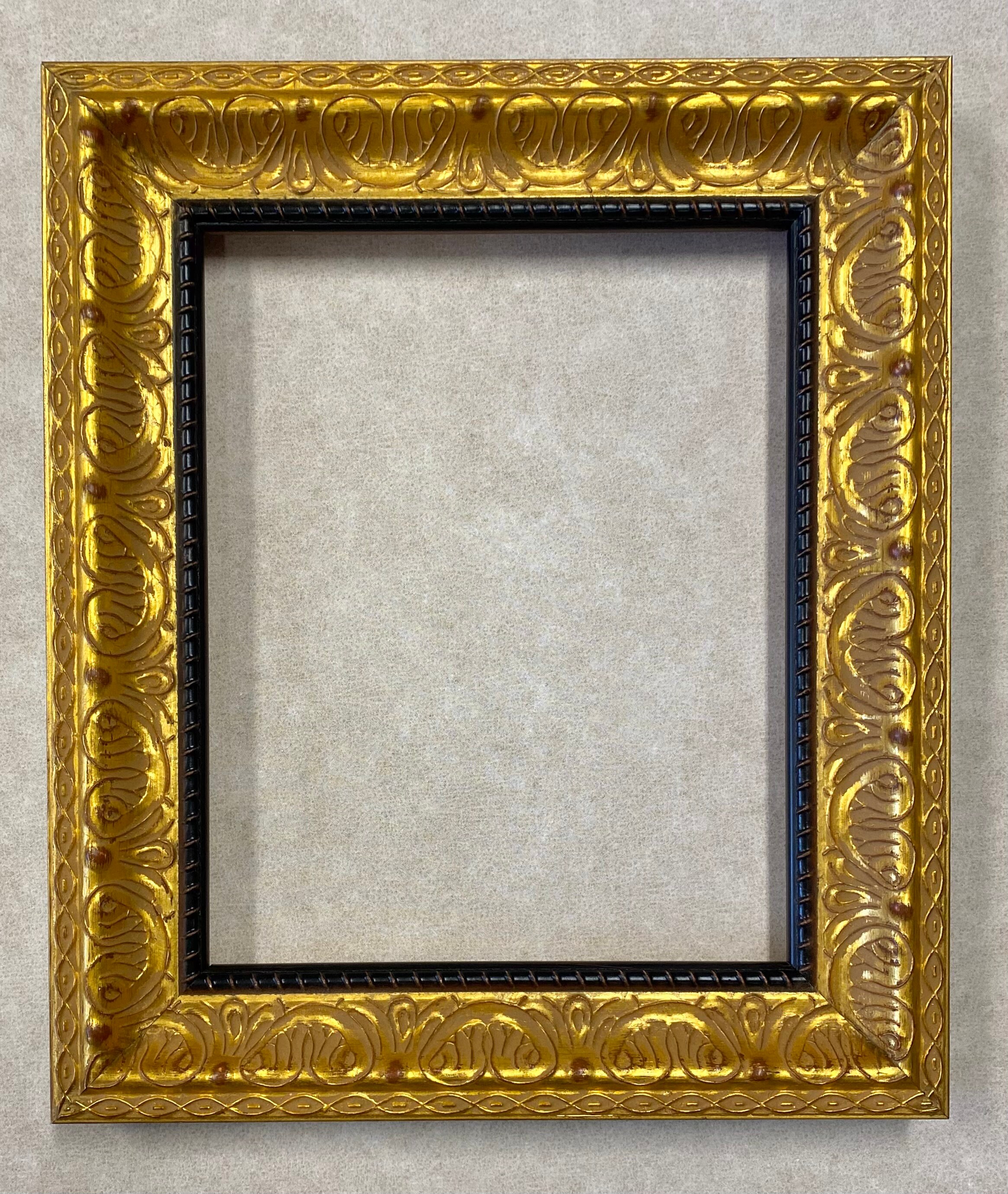 Ornate Gold Picture Frame, Vintage Style Photo, Decorative Wall