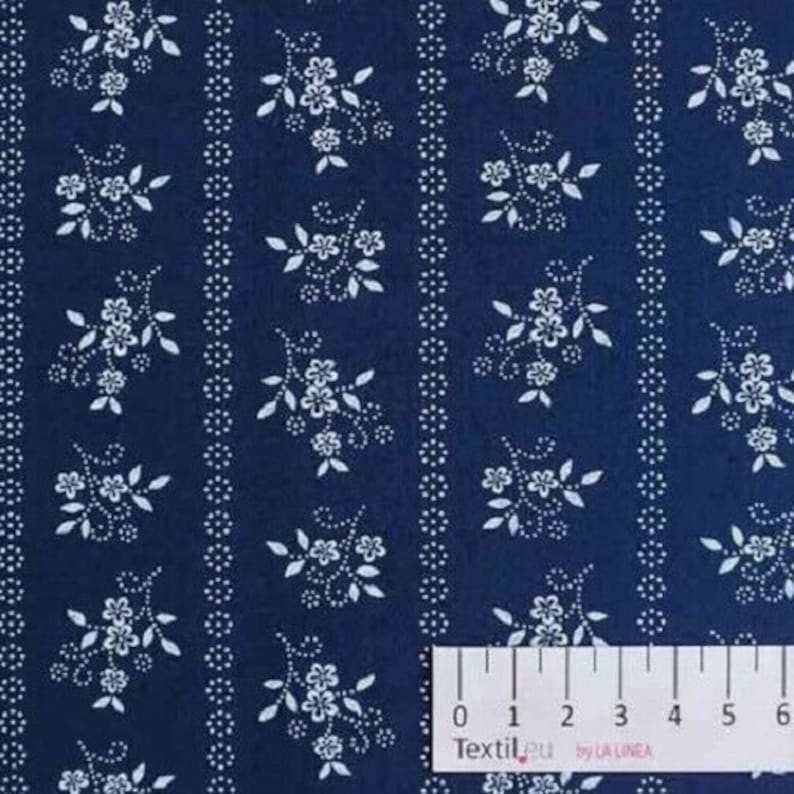 Baumwollgewebe Blaudruck Blumenranken/Streifen, 150 cm breit, Meterware, Preis pro 0,5 lfdm, EUR 10,00/qm Bild 1