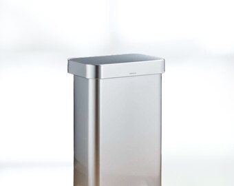 Step trash can made of stainless steel, 45 liters/12 gallons