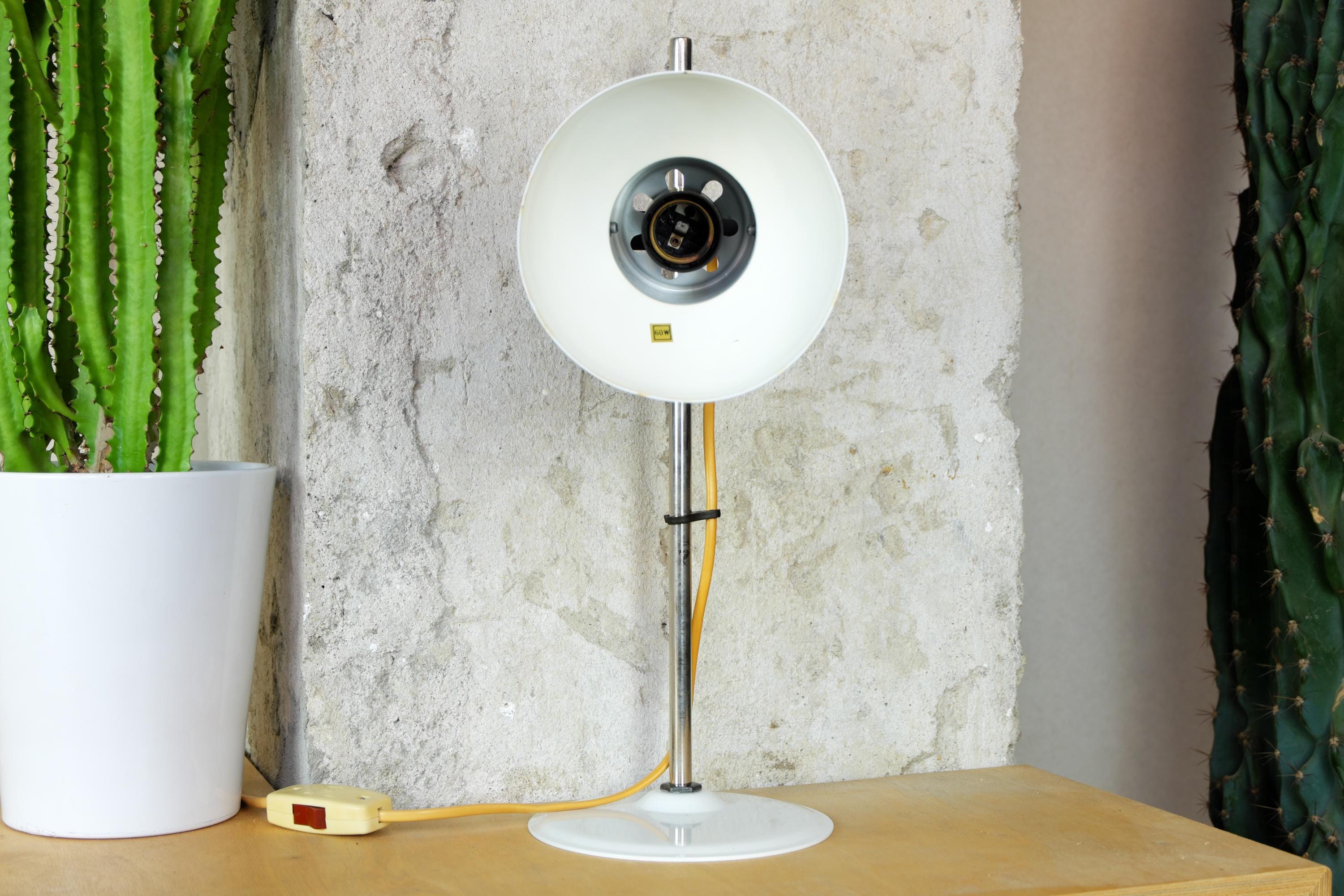 伊70s vintage lamp made in Italy イタリア レトロ ELEKTROFEM ISZ. Vintage Desk Lamp 70s - Etsy