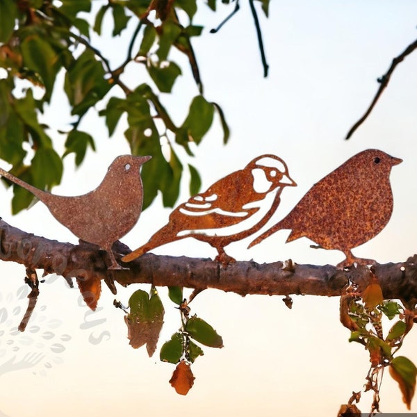 Rustic Rusty Metal Birds, Shaped Sparrow Silhouettes, Bird Lovers Gift, Fence Toppers, Yard Art, Gardening Statues Decoration Set