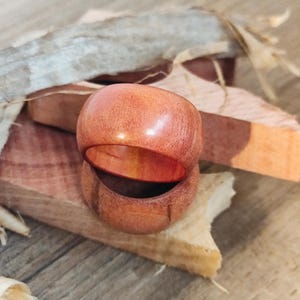 rosewood ring