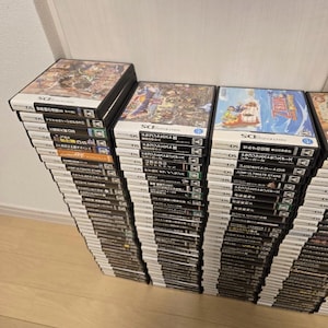 Wholesale Lot of 100 random authentic Japanese  Nintendo DS cartridge with case games
