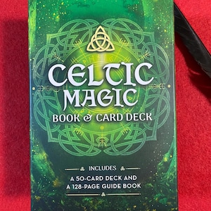 Libro y baraja de cartas de CELTIC MAGIC. ¡Novedad! Baraja de 50 cartas y guía en edición en inglés