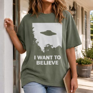 I Want to Believe T-Shirt - Retro X Files Tee - UFO Clothing image 5