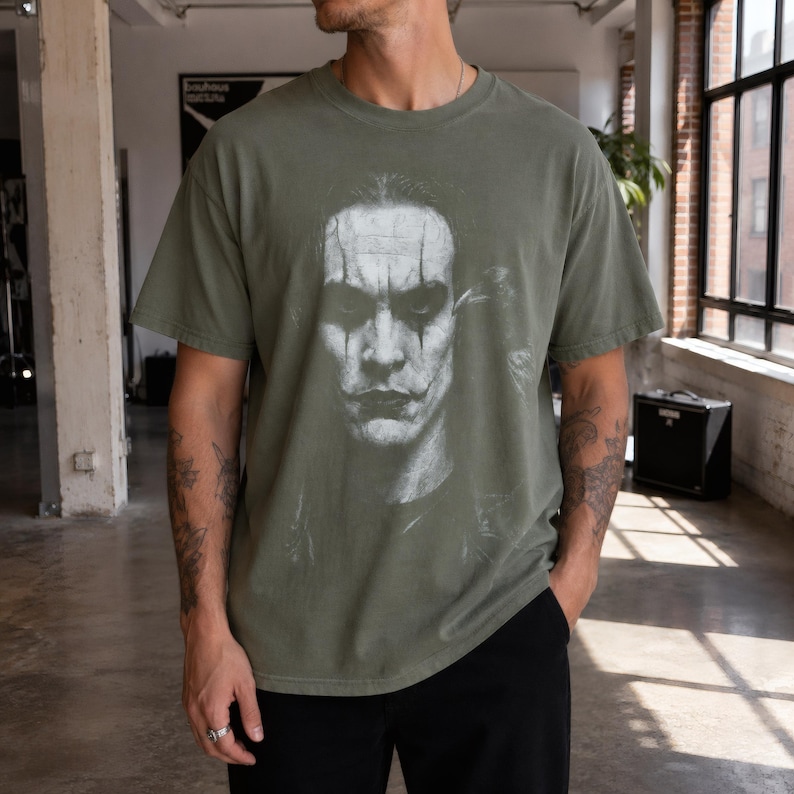 The Crow T Shirt, Brandon Lee Graphic Tee in Black Cotton Moss