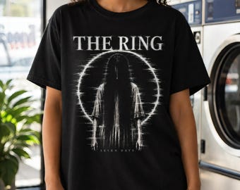 Het Ring Shirt Horrorfilm T-shirt | Sadako VHS Cursed Tape Design voor J-Horrorfans uit de jaren 2000