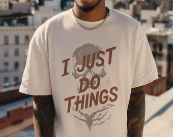 グラフィック スカル Tシャツ、ダークユーモアを効かせたダメージ加工デザイン