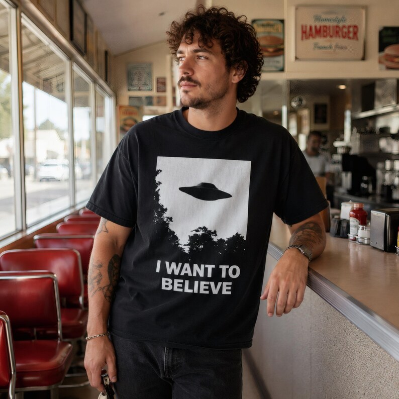 I Want to Believe T-Shirt - Retro X Files Tee - UFO Clothing image 7