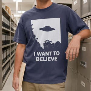 I Want to Believe T-Shirt - Retro X Files Tee - UFO Clothing image 4