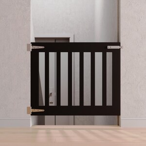 Custom Wooden Baby Gate – Dog & Baby Indoor Safety Gate – Adjustable Pet Gate for Stairs, Doorways, Hallways Fröjd