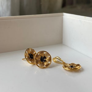 Dainty Flower Jewelry Set 925 Sterling Silver Floral Jewelry Set 18K Gold Plated Flower Earrings Chic Flower Jewelry Gift For Her