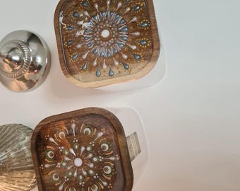 Kitchen storage jars made of glass with airtight olive wood closure, hand-decorated in the mandala dot technique,