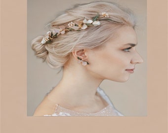 Bridal Headpiece, Floral Bridal Hair Clip, Wedding Hair Comb, Wedding Hair Accessories, bridal flower hair comb - Layla