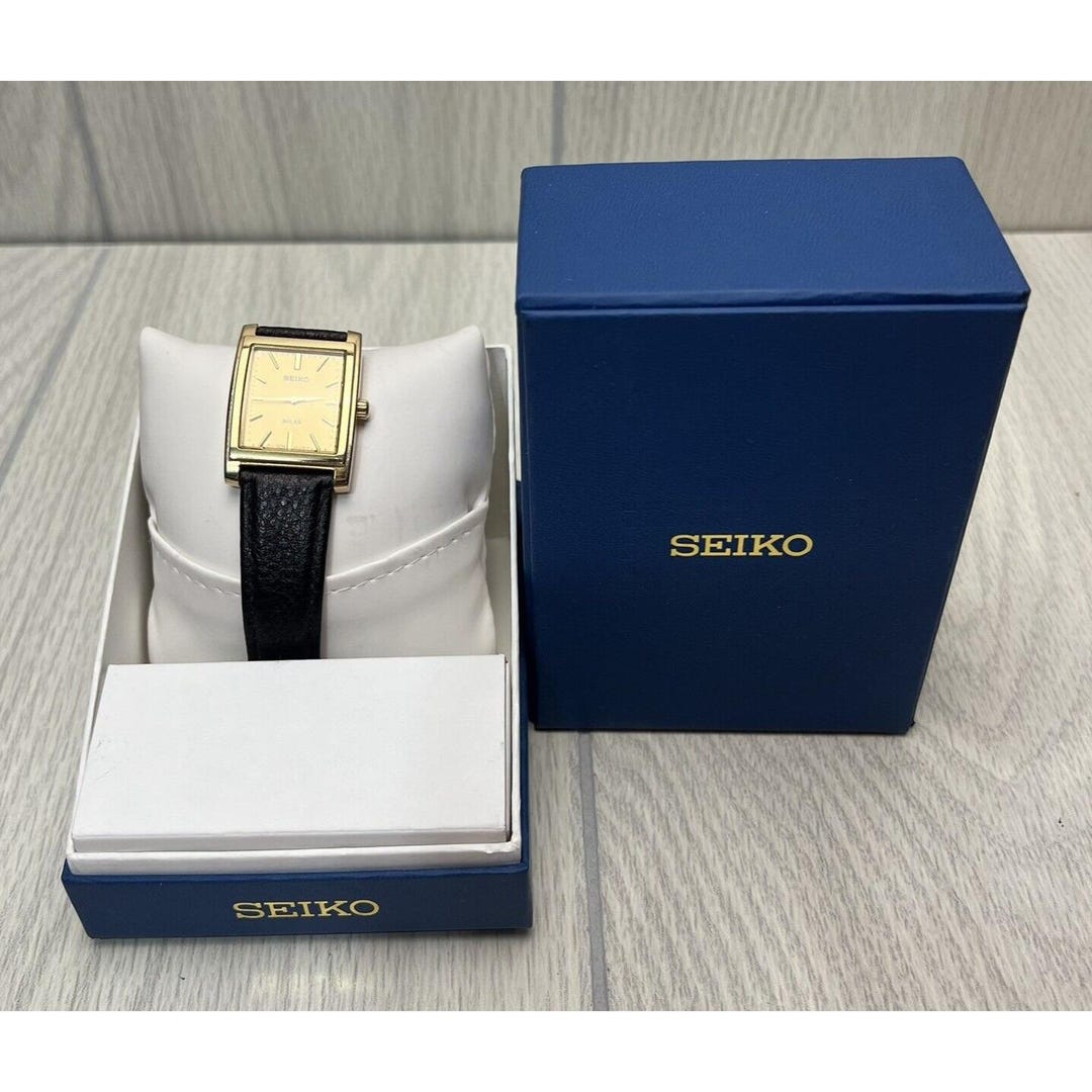 Vintage Seiko Solar Tank Watch Men Goldtone Rectangle Dial V115