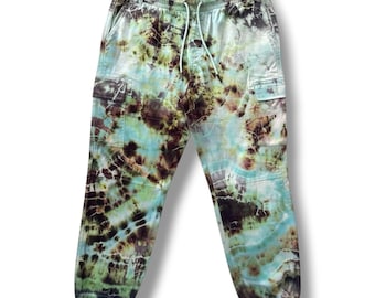 Pantalones cargo unisex Geode Tie Dye, estilo streetwear con cintura elástica.