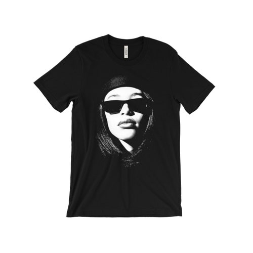Aaliyah 追悼シャツ　tシャツ　ラップ　2000s Aaliyah 追悼シャツ tシャツ ラップ 2000s