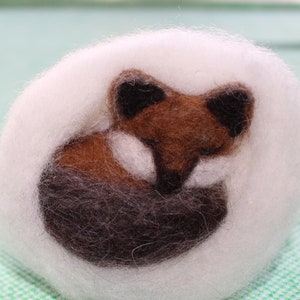 Needle Felted Fox Ornament - Woodland Holiday Decoration - Felted Wool Tree Ornament