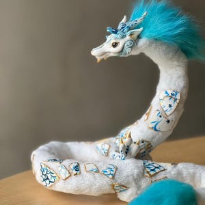Kintsugi dragon - Handmade posable designer art toy