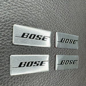 Autocollant emblème en aluminium avec inscription BOSE pour enceintes. Ensemble 4 pièces image 3