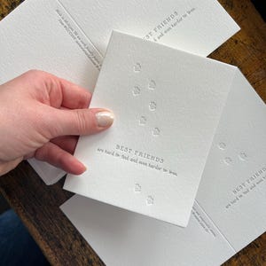 Carte de condoléances pour animal de compagnie - Carte de condoléances « Meilleur ami » pour la perte d'un chien ou d'un chat, encouragements sincères pour les parents d'animaux de compagnie, empreintes typographiques aveugles