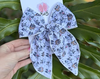 Muff Bow | heelers bow | sailor bows