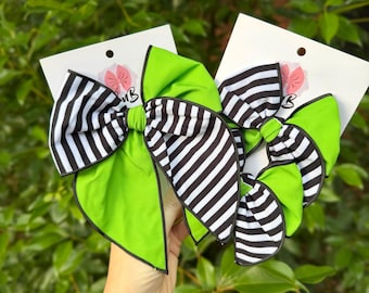 Bug juice Bow | Halloween bow