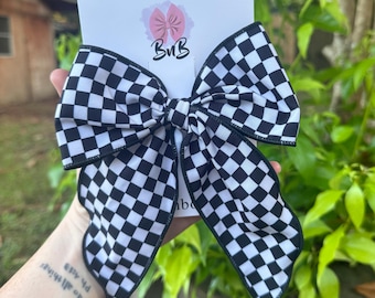 Checkered Bow | sailor bows | racing bow