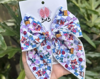 Kitties bow | super friends bow