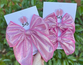 Bubblegum pink holo bow | sailor shimmer bows