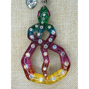Collier pendentif serpent en strass multicolore avec chaîne Betsey Johnson