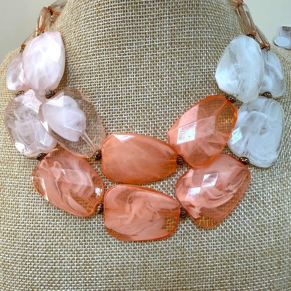 Simone Chic Faceted Acrylic Bead Statement Neckla… - image 1