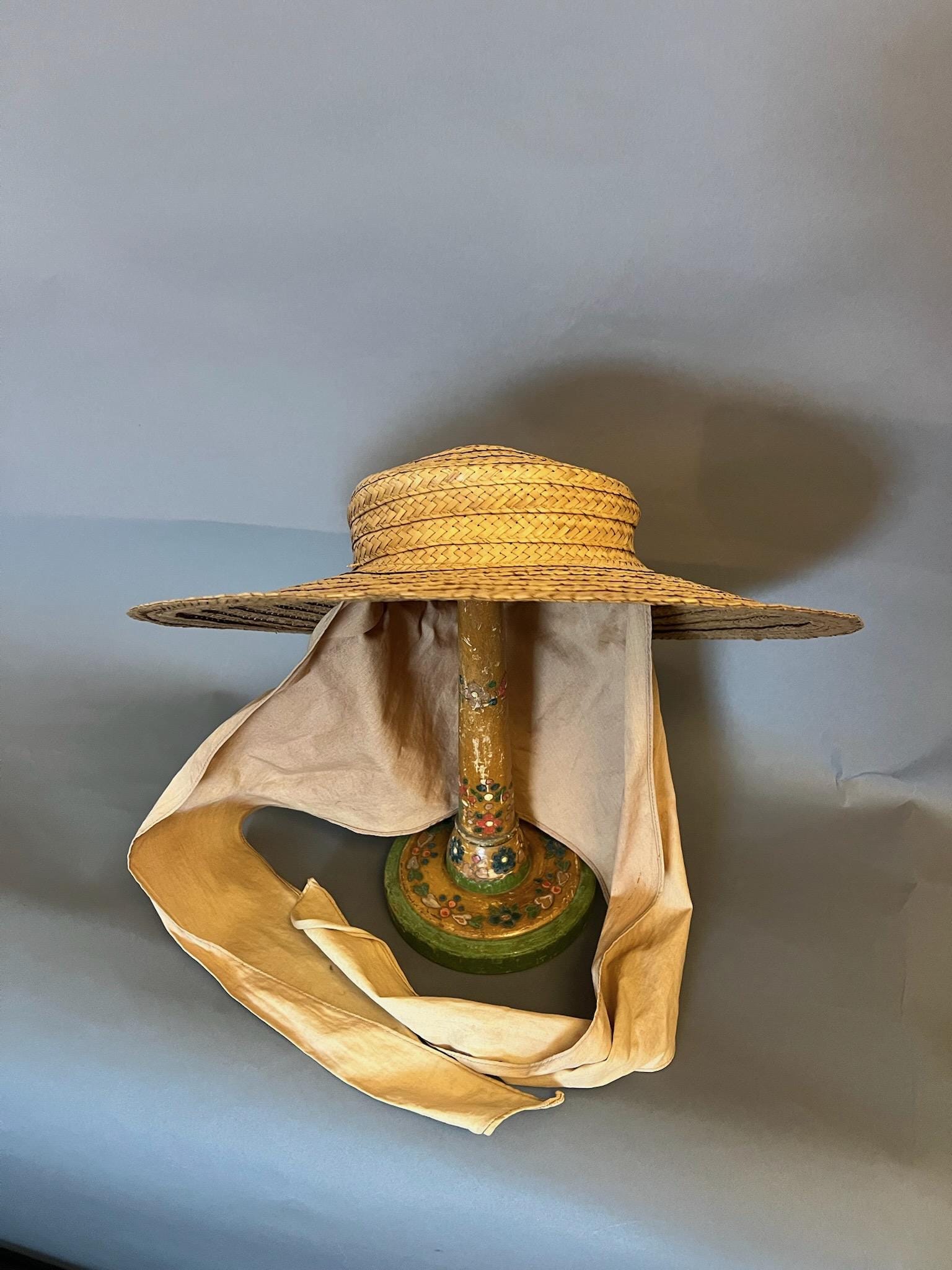 Ladies Happy Capper Straw Hat Field Co. Los Angeles Vintage Happy Capper Ostrich Feather Straw Bucket Hat – Recess main image 2