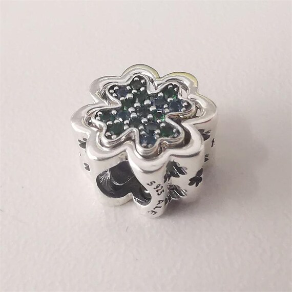 Four leaf clover charm pandora outlet
