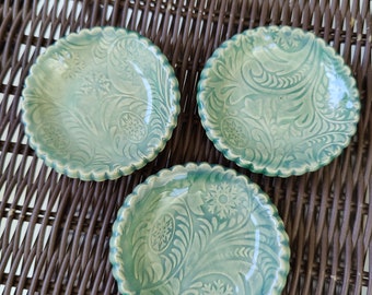 Set of 3 small round scalloped stackable ceramic fog blue glazed trinket dishes