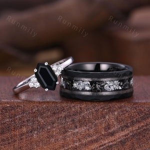 Delicate Black Onyx Couples Ring Hexagon cut Black Gem Engagement Ring His and Hers Wedding Band Mens Tungsten Ring Unique Anniversary Gift