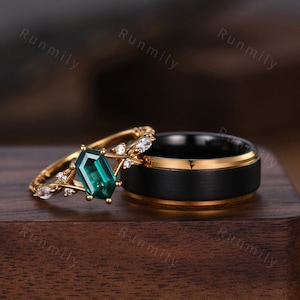 Vintage Emerald Couples Ring Yellow Gold Matching Ring Set