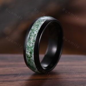 8mm Mens Moss Agate Wedding Ring, Black Tungsten Ring, Green Agate Mens Wedding Band, Mens Anniversary Ring, His Engagement Ring, Green Ring