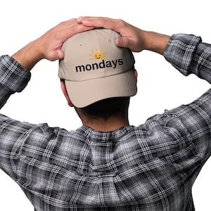 Montags Dad Hut