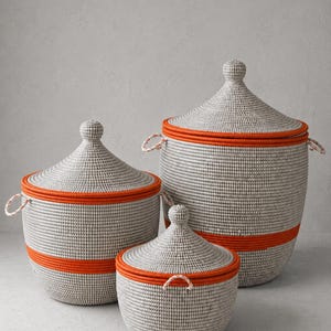 Sahel Set of 3 Woven Laundry Baskets with Lids | Handmade Senegalese Storage Basket | African Hamper | Boho Home Decor | Natural Basket Set