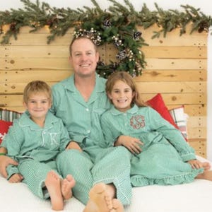 Personalized Holiday Gingham Lounge pant set, Holiday jammies, personalized Jammies, youth holiday jammies, Holiday nightgown