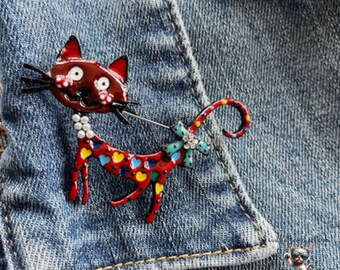 Katze Cat Pin Emaille Vintage Retro Happy Katze Catlover Katzen Brosche Katzen bunt rot