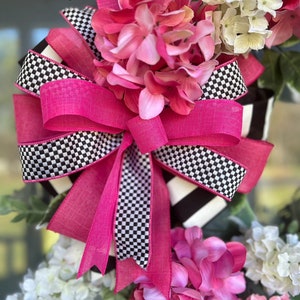 Pink Burlap Wreath Bow: Black & White Striped Farrisilk Ribbon