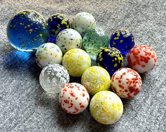 Lot of 15 CONFETTI MARBLES - Mint- Cond.- 1” Shooter and 14 .63” Players. Five transparent & 10 opaque. Bright and beautiful colors!!