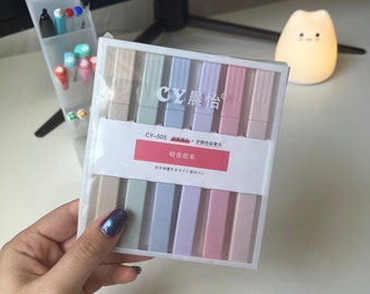 Cute Pastel Highlighters | Aesthetic, university, back to school, cute markers, annotating, exams, revision, bullet journal, light academia