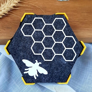 Untersetzer Set aus Filz mit Bienen-Motiv / Filzuntersetzer Hexagon / Geschenk für Imker und Bienenliebhaber / Handgemachte Tischdeko