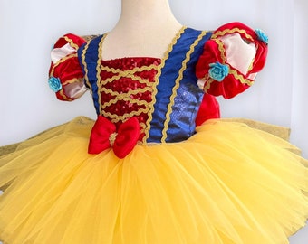Snow Inspired tutu, white princess Tutu Baby dress, Toddler Princess Costume, 1st Birthday costume, Handmade dress Fairytale Dress-Up
