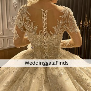 Luxury Ball Gown Wedding Dress Long Sleeve, Beaded Illusion Plunge Wedding Gown Embroidered Train, Sparkle Princess Ballgown zdjęcie 6